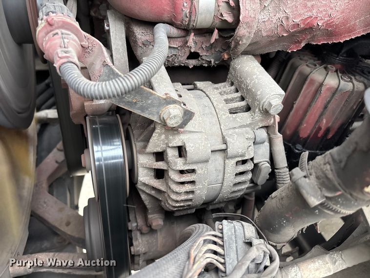 image for item FG1050 2016 Mack CXU613 semi truck