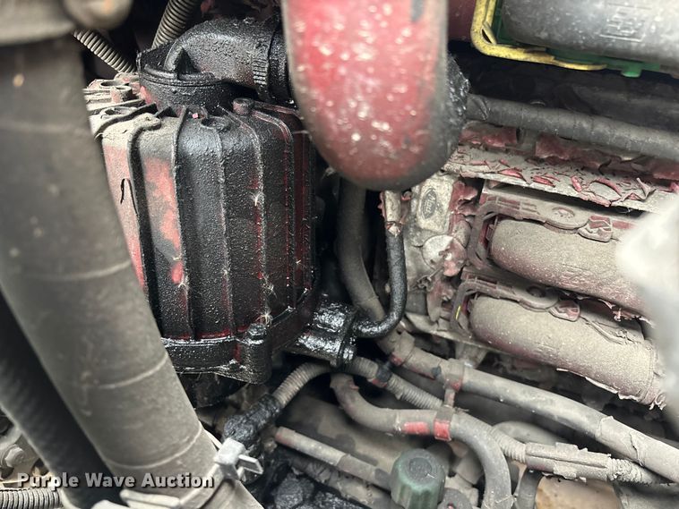 image for item FG1050 2016 Mack CXU613 semi truck