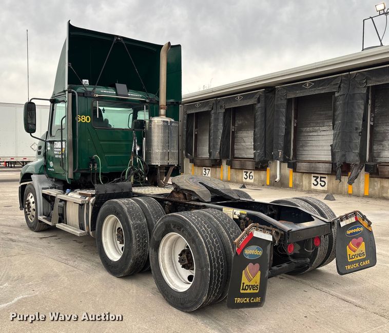 image for item FG1053 2016 Mack CXU613 semi truck