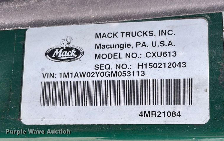 image for item FG1053 2016 Mack CXU613 semi truck