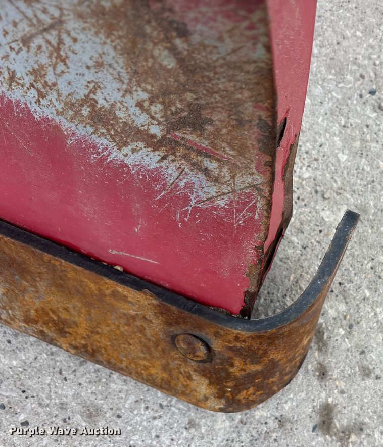 image for item FG1054 2011 Ford F350 Super Duty utility bed pickup truck