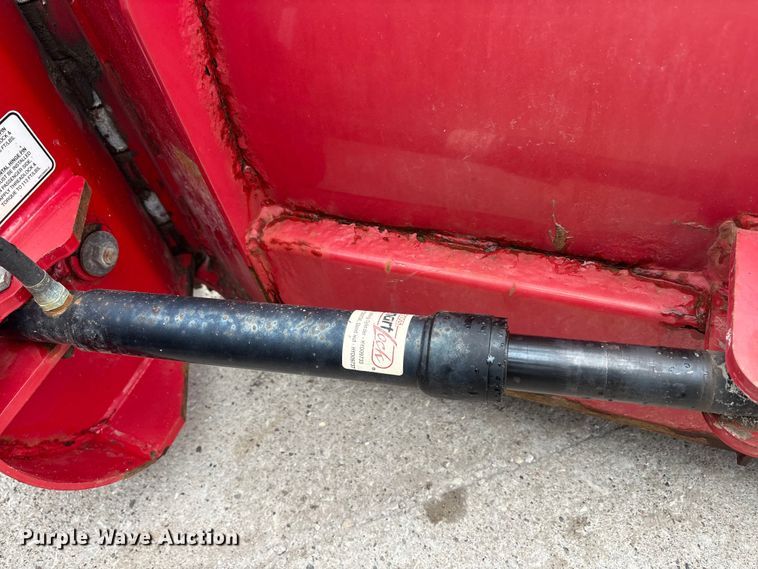 image for item FG1054 2011 Ford F350 Super Duty utility bed pickup truck