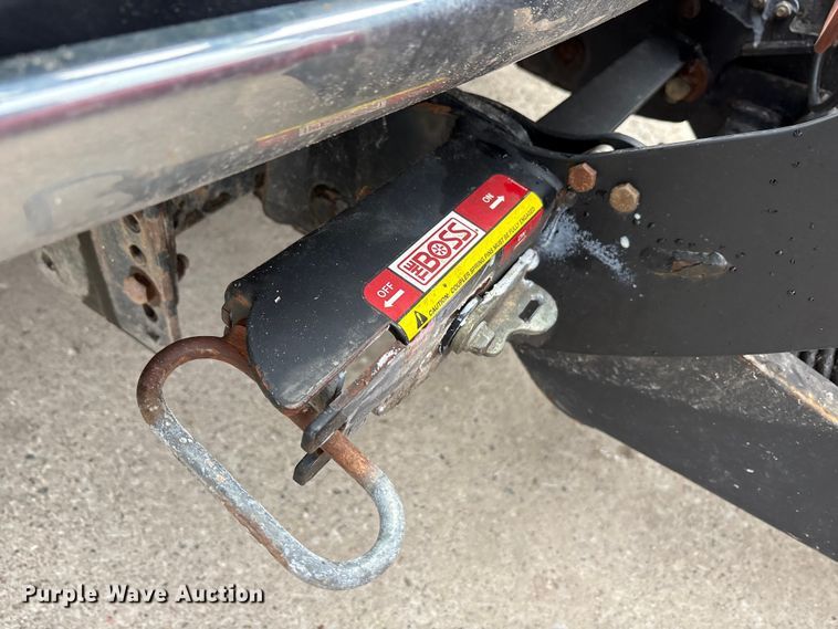 image for item FG1054 2011 Ford F350 Super Duty utility bed pickup truck