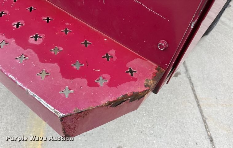 image for item FG1054 2011 Ford F350 Super Duty utility bed pickup truck