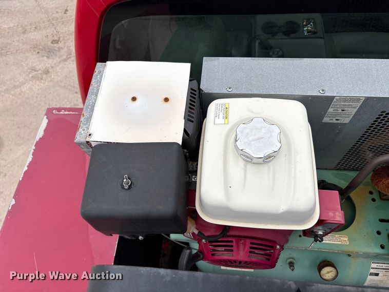 image for item FG1054 2011 Ford F350 Super Duty utility bed pickup truck