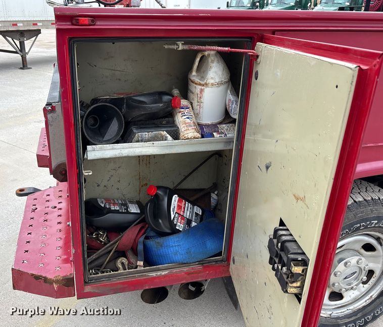 image for item FG1054 2011 Ford F350 Super Duty utility bed pickup truck