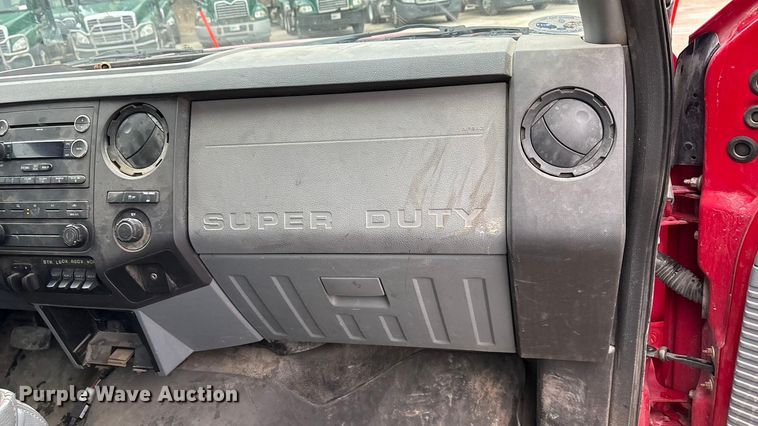 image for item FG1054 2011 Ford F350 Super Duty utility bed pickup truck