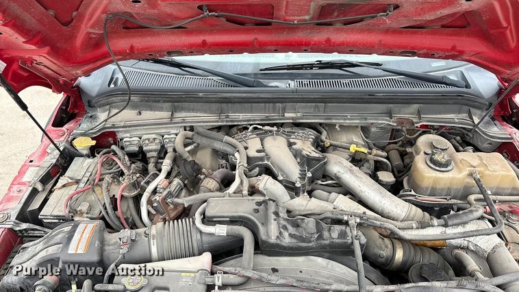 image for item FG1054 2011 Ford F350 Super Duty utility bed pickup truck