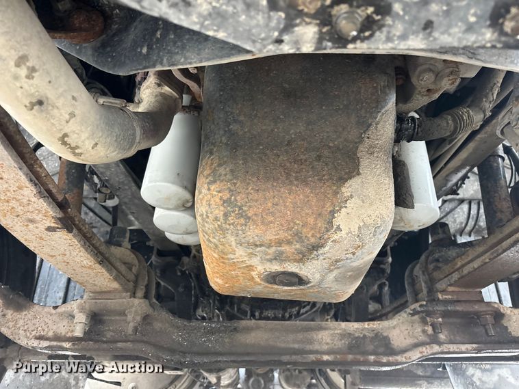 image for item FG1055 2016 Mack CXU613 semi truck