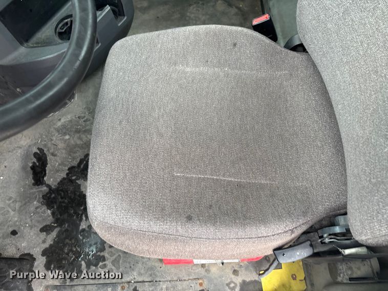 image for item FG1055 2016 Mack CXU613 semi truck