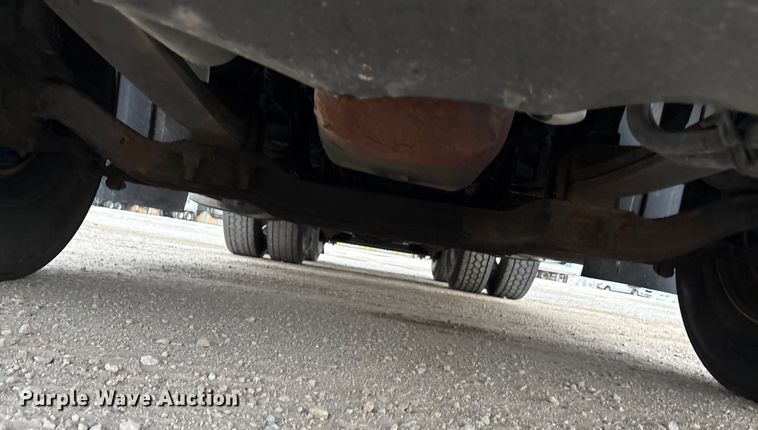 image for item FG1056 2016 Mack CXU613 semi truck