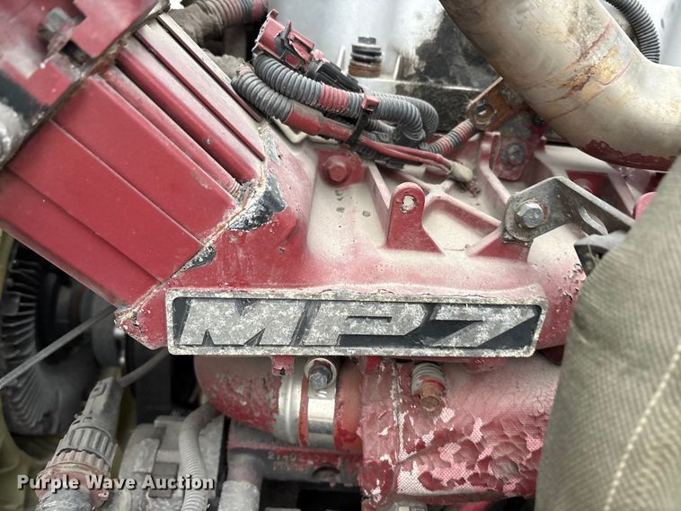 image for item FG1056 2016 Mack CXU613 semi truck