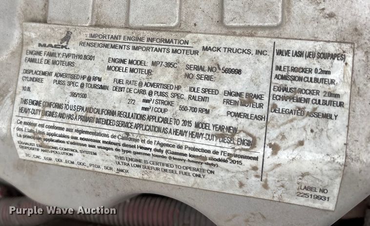 image for item FG1056 2016 Mack CXU613 semi truck