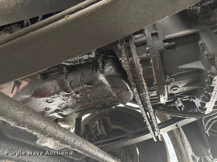 image for item FG1057 2016 Mack CXU613 semi truck