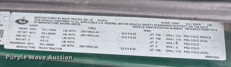 image for item FG1057 2016 Mack CXU613 semi truck