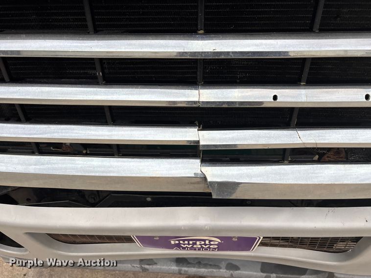 image for item FG1058 2016 Mack CXU613 semi truck