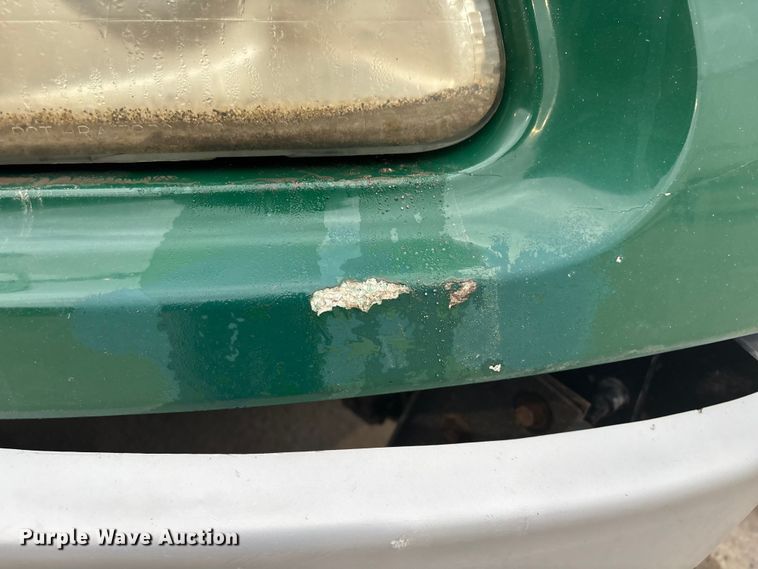 image for item FG1058 2016 Mack CXU613 semi truck