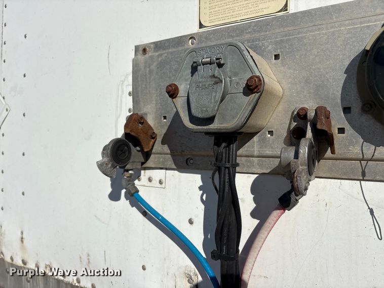 image for item FG1059 2013 Strick dry van trailer