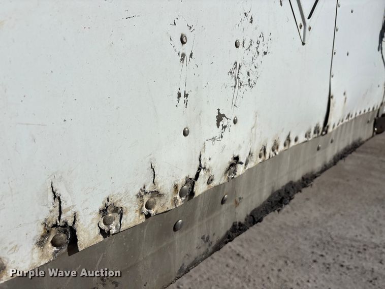 image for item FG1059 2013 Strick dry van trailer