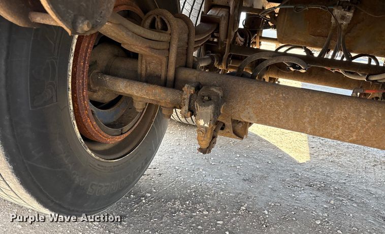 image for item FG1059 2013 Strick dry van trailer