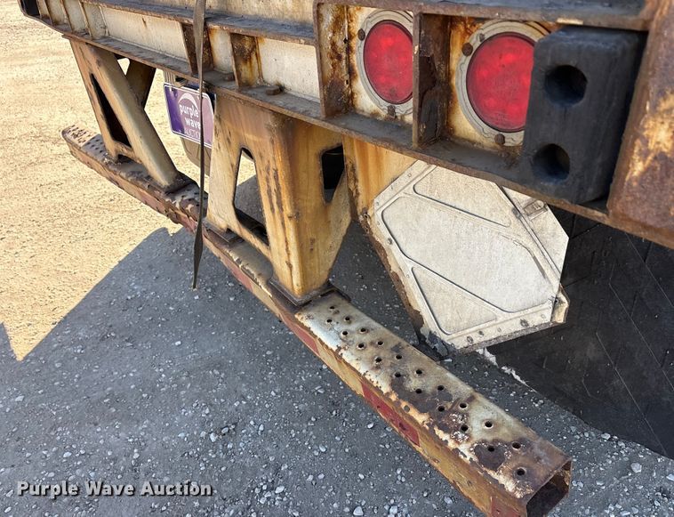 image for item FG1059 2013 Strick dry van trailer