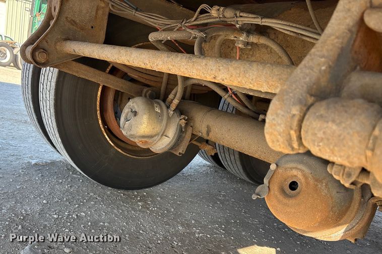 image for item FG1059 2013 Strick dry van trailer