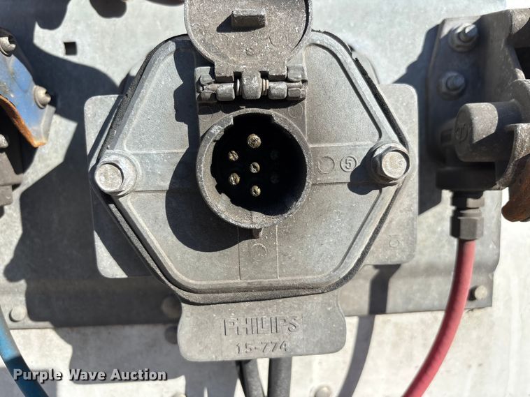 image for item FG1060 2014 Wabash Duraplate dry van trailer