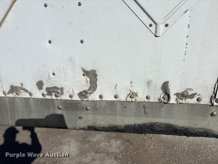 image for item FG1061 2013 Strick dry van trailer