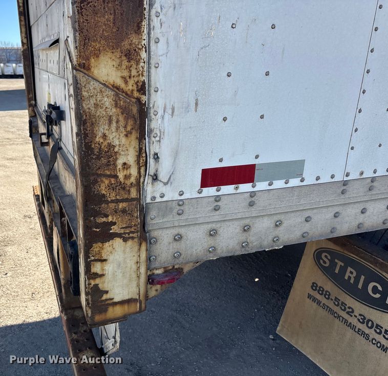 image for item FG1061 2013 Strick dry van trailer