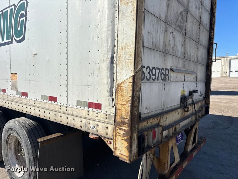 image for item FG1061 2013 Strick dry van trailer