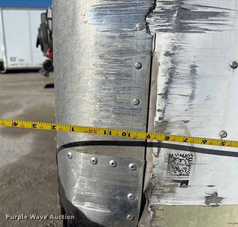 image for item FG1061 2013 Strick dry van trailer