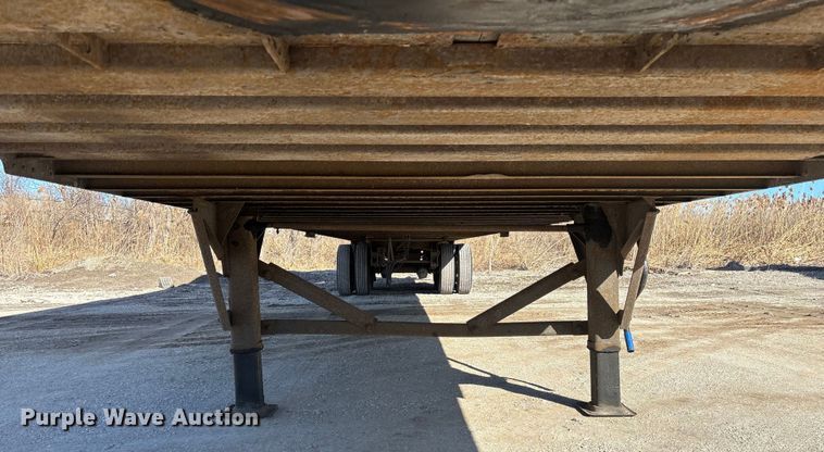 image for item FG1062 2013 Strick dry van trailer