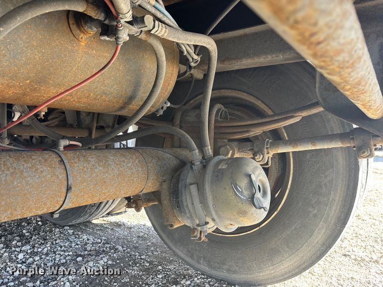 image for item FG1062 2013 Strick dry van trailer