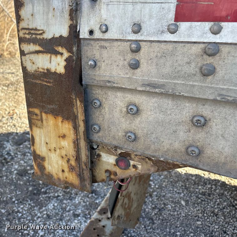 image for item FG1062 2013 Strick dry van trailer