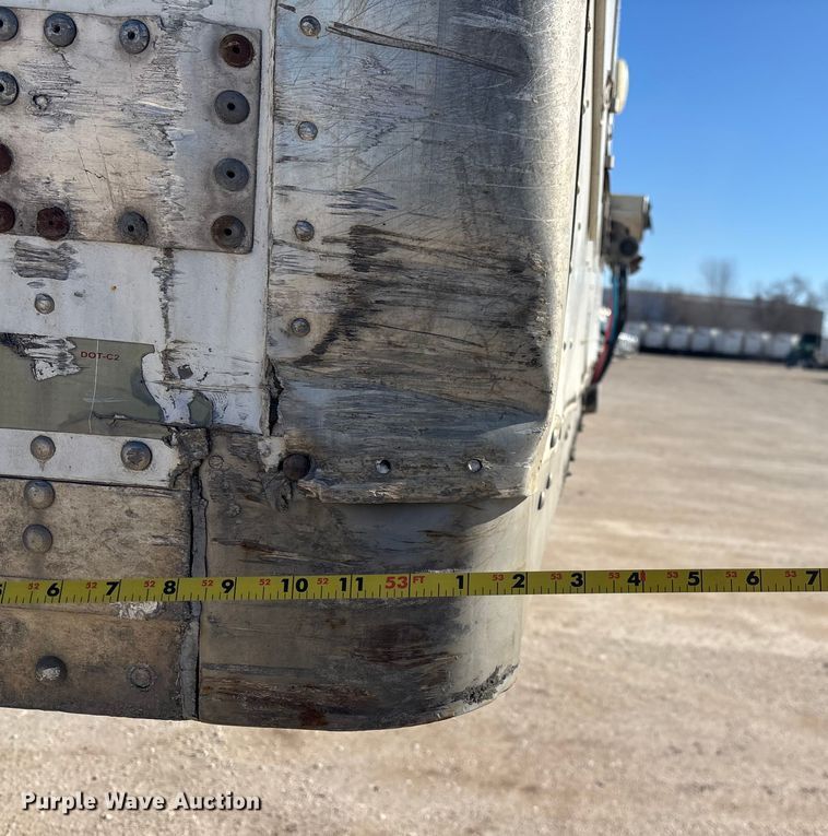 image for item FG1062 2013 Strick dry van trailer