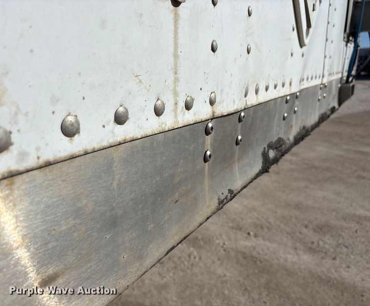 image for item FG1063 2009 Wabash dry van trailer