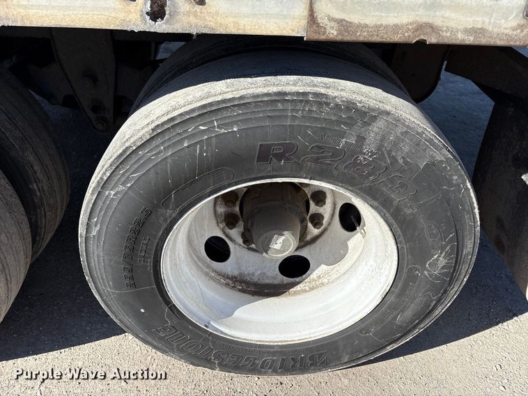 image for item FG1063 2009 Wabash dry van trailer