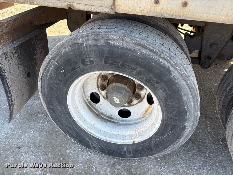 image for item FG1063 2009 Wabash dry van trailer