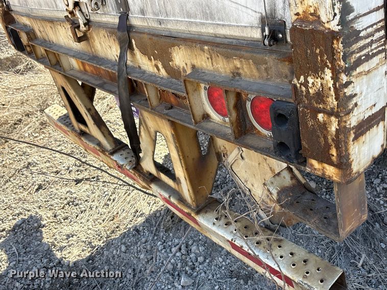 image for item FG1064 2013 Strick dry van trailer