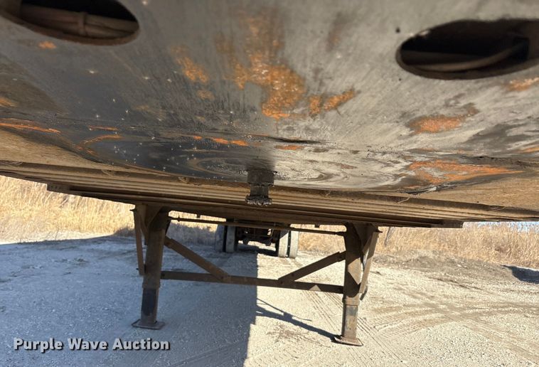 image for item FG1064 2013 Strick dry van trailer