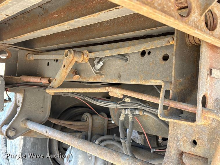 image for item FG1064 2013 Strick dry van trailer