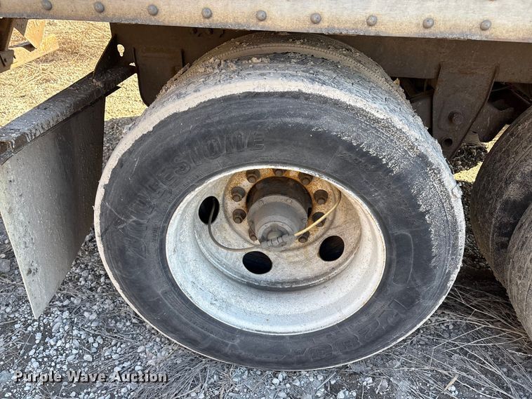 image for item FG1064 2013 Strick dry van trailer