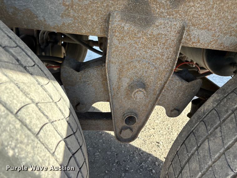 image for item FG1065 2013 Strick dry van trailer