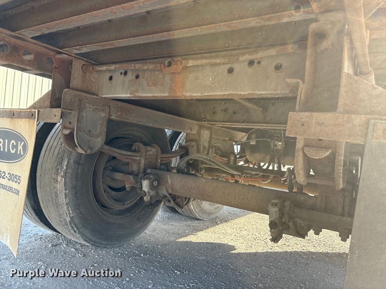 image for item FG1065 2013 Strick dry van trailer