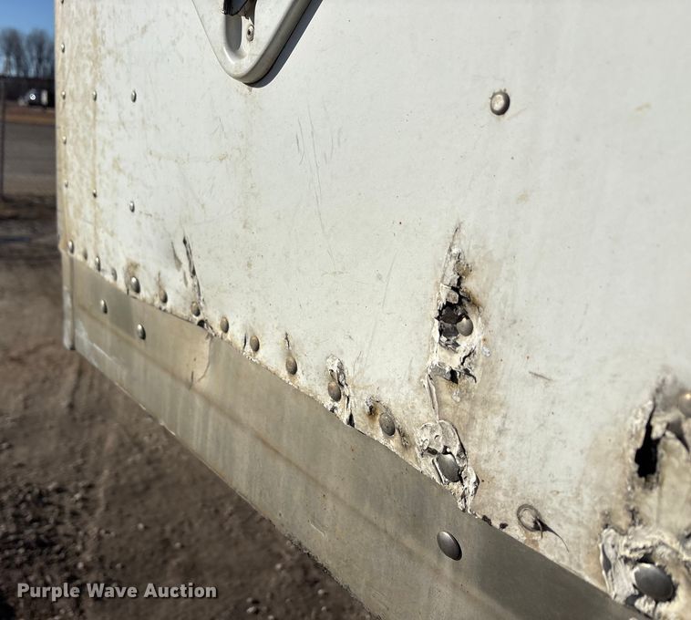 image for item FG1066 2013 Strick dry van trailer