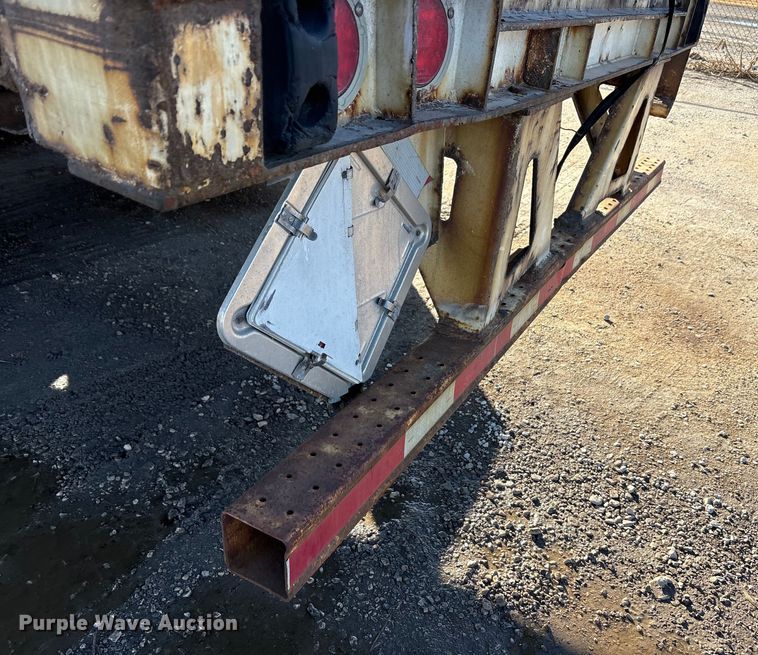 image for item FG1066 2013 Strick dry van trailer