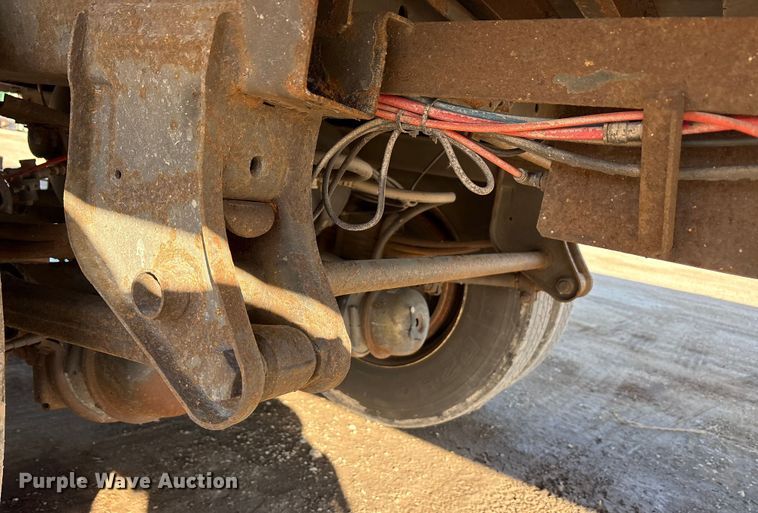 image for item FG1066 2013 Strick dry van trailer