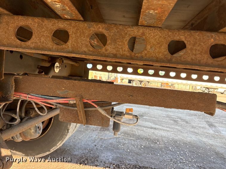 image for item FG1066 2013 Strick dry van trailer