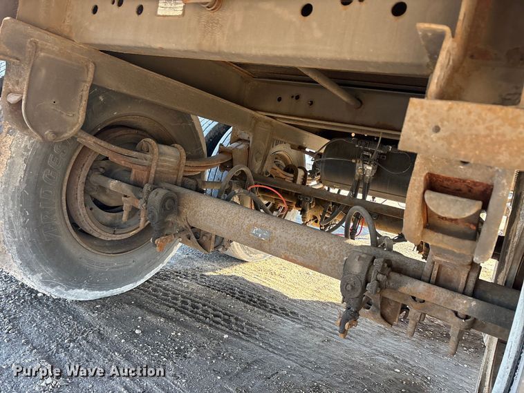 image for item FG1066 2013 Strick dry van trailer