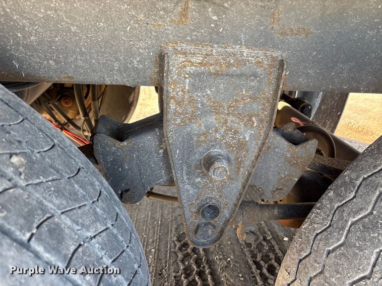 image for item FG1066 2013 Strick dry van trailer